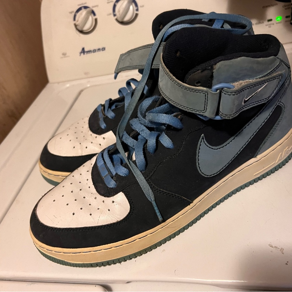 Used Nike shoes